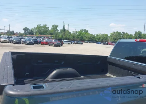 2008 Chevrolet Silverado 1500 Lt1 z USA, uszkodzony, nr VIN 1GCEC14CX8E140871